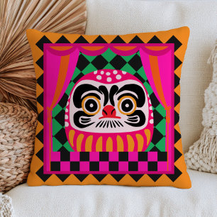 Japanische Daruma-Puppe auf kariertem Retro-Muster Kissen