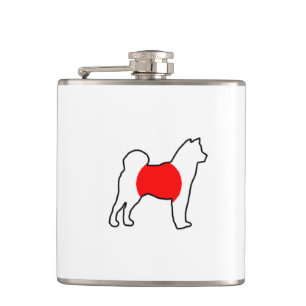 Japanische Flagge in der Silhouette von Shiba Flachmann