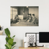 japanische Frauen sitzen auf einem Plakat auf dem  (Heimbüro)