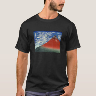 Japanische Fuji-Berge im klaren Wetter Red Fuji T-Shirt
