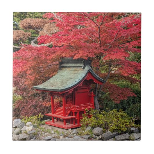 Japanische Gartenschreine und Herbstleaves Fliese (Vorderseite)
