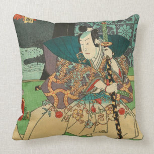 Japanische Kunst - Samurai hält ein Katana-Schwert Kissen