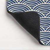 Japanische Navy Blue Ocean Waves Mousepad (Ecke)