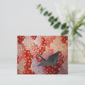 Japanische Origami-Kran Rosa Sakura Kirschblüte Postkarte (Stehend Vorderseite)