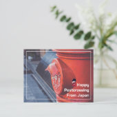 Japanische rote Mailbox glückliche Postüberquerung Postkarte (Stehend Vorderseite)