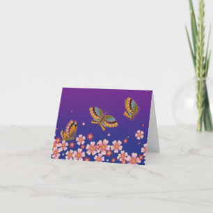 Japanische Schmetterlinge Amid Sakura Blüten Lila