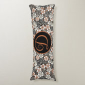 Japanische Schwarz-Rot-Flora-Muster Seitenschläferkissen (Vorderseite Vertikal)