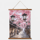 Japanische Straße mit Cherry Blossom Trees Wandteppich Mit Holzrahmen (Vorderseite)