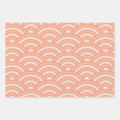 Japanische Waves Seigaiha Pattern Peach Fuzz Geschenkpapier Set (Vorderseite 2)