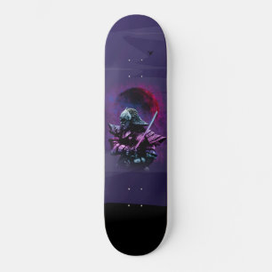 Japanischer Bushido-Krieger-Schwertstellung Lila Skateboard