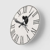 Japanischer Flugkran und Taupe Scallops Runde Wanduhr (Winkel)