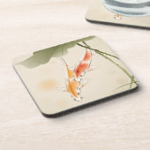 Japanischer Karpfen fischt Schwimmen im Lotosteich Untersetzer (Linke Seite)