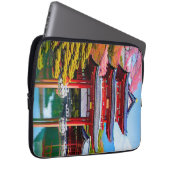 Japanischer Tempel Laptopschutzhülle (Vorne Rechts)