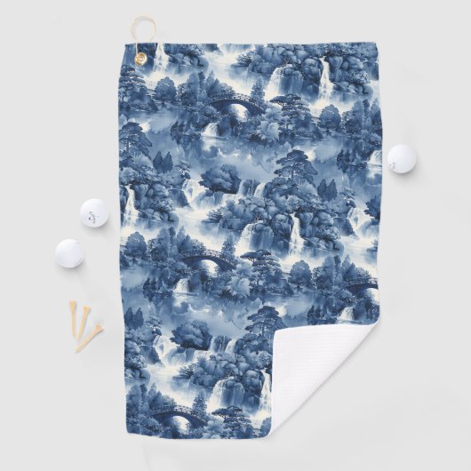 Japanischer Wassergarten in einem blauen weißen Po Golfhandtuch (Insitu)