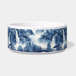 Japanischer Wassergarten in einem blauen weißen Po Napf