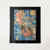 Japanischer Zauberer, der ein Sturmdrachenband her Wandteppich (Vorderseite)