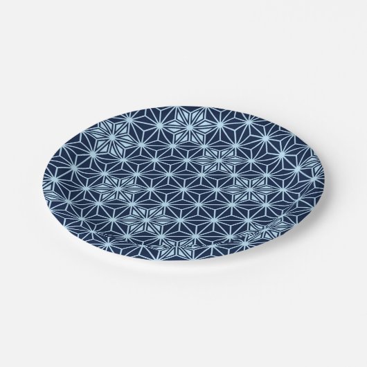 Japanisches Asanoha-Muster - Indidigo Blue Pappteller (Schrägansicht)