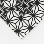 Japanisches Asanoha-Muster - weiß und schwarz Fleecedecke (Ecke)