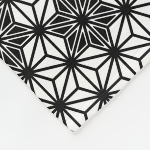 Japanisches Asanoha-Muster - weiß und schwarz Fleecedecke