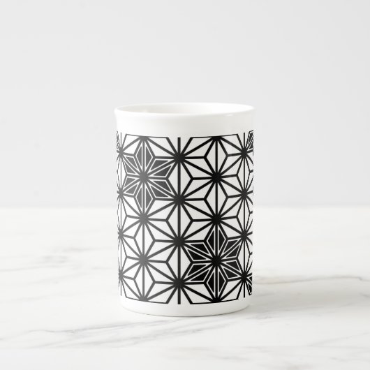 Japanisches Asanoha-Muster - weiß und schwarz Porzellantasse (Vorderseite)