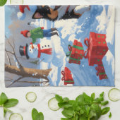 Japanisches Kinn im Schnee mit Weihnachtsmütze Geschirrtuch (Gefaltet)