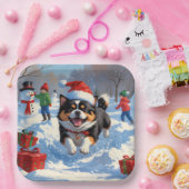 Japanisches Kinn im Schnee mit Weihnachtsmütze Pappteller (Party)