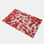 Japanisches Leaf Print, Dunkelrot und Weiß Fußmatte (Schrägansicht)