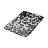 Japanisches Leaf Print, Schwarz/Weiß Badematte (Schrägansicht)