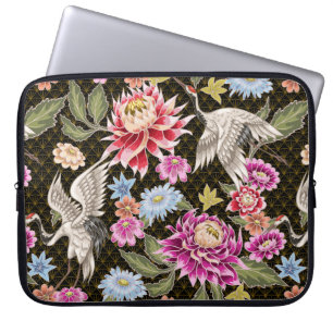 Japanisches Muster mit Blume und weißen Kranen Laptopschutzhülle