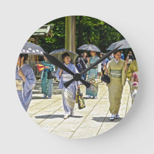 Japanisches Schwertfestival Runde Wanduhr