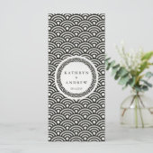 Japanisches Seigaiha Waves Elegant Beach Wedding M Menükarte (Stehend Vorderseite)