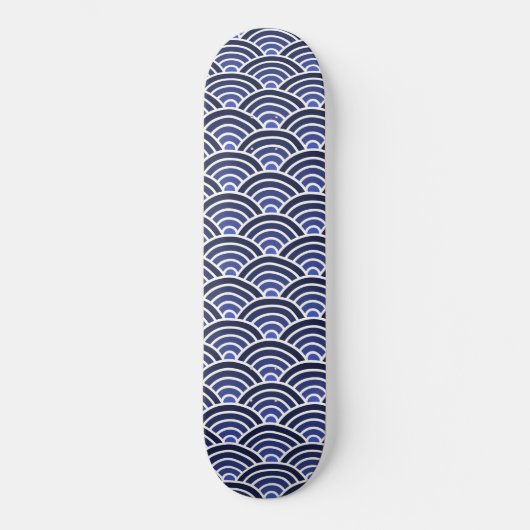 Japanisches Seigaiha Waves Pattern Skateboard (Vorderseite)