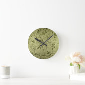 'Jasmine' wallpaper design, 1872 Runde Wanduhr (Zuhause)