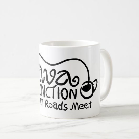 Java Junction mit Coffee Black Text Kaffeetasse (VorderseiteRechts)