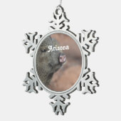 Javelina Schneeflocken Zinn-Ornament (Rechts)