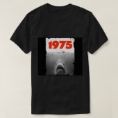 Jaws 1975 fan art Shower Curtain.png T-Shirt (Design vorne)