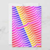 Jazzy Trippy Psychedelic Tropical Stripey Pattern Einladung (Rückseite)