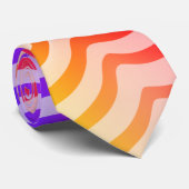 Jazzy Trippy Psychedelic Tropical Stripey Pattern Krawatte (Gerollt)