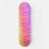 Jazzy Trippy Psychedelic Tropical Stripey Pattern Skateboard (Vorderseite)