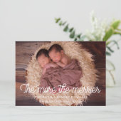 Je mehr die merrier doppelte Geburtsankündigungska Ankündigung (Stehend Vorderseite)