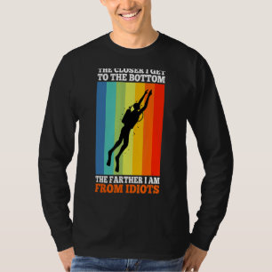 Je Naher ich an die Unterseite komme, desto weiter T-Shirt