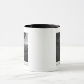 Jean-Jacques Rousseau, der 'Emile verfasst Tasse (Zentrum)