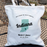 Jede Farbe Indiana Karte Hochzeitungs-Begrüßungsta Tragetasche<br><div class="desc">Hochzeitswochenende Begrüßungsgeschenktasche für Gäste aus der Stadt, um Ihre Hochzeit zu feiern, mit dem Bild von Indiana. Sie können die Farben für jeden Teil dieses Designs bearbeiten und das Herz an den Ort Ihrer Hochzeit bringen. Klicken Sie zum Ändern der Farben auf Personalisieren und dann auf "Bearbeiten mit dem Entwurfstool"....</div>