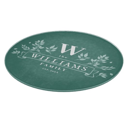 Jede Farbe | Rustikaler Familienname Monogram Schneidebrett (Ecke)