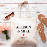 Jede farbige Hochzeitsnacht für Hotelgäste Tragetasche<br><div class="desc">Füllen Sie diese schöne Tasche mit Ihren Lieblings-Leckereien, um Gäste zu Ihrer Hochzeit willkommen zu heißen! Sie können die Farbe des Herzens oder des Texts ändern. Klicken Sie zum Ändern der Farben auf Personalisieren und dann auf "Bearbeiten mit dem Entwurfstool". Wählen Sie das Element aus, das Sie bearbeiten möchten, und...</div>