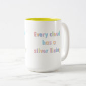 Jede Wolke hat eine silberne Zwei-Tone-Kaffeemusch Zweifarbige Tasse (VorderseiteRechts)