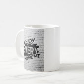 Jeden Moment genießen Kaffeetasse (Vorderseite Links)