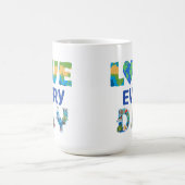 Jeden Tag die Liebe Kaffeetasse (Mittel)