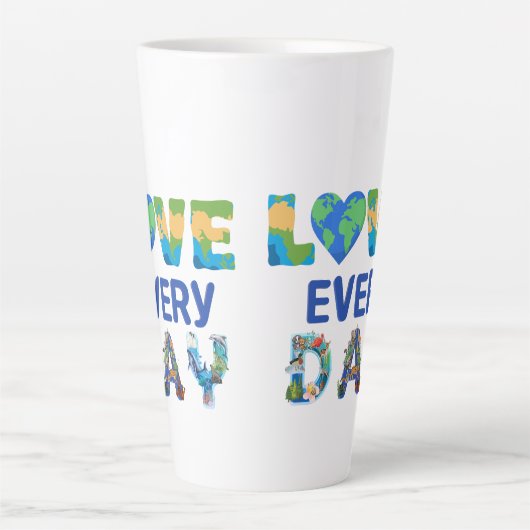 Jeden Tag die Liebe Milchtasse (Vorderseite)