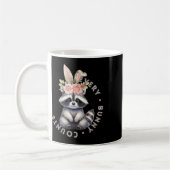 Jeder Bunny Counts - Raccoon Sticker Kaffeetasse (Links)